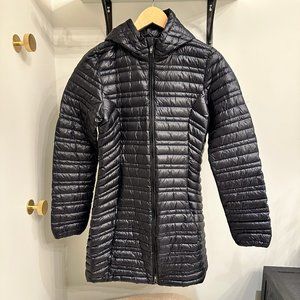 Patagonia Light Weight Parka with Hood Black S